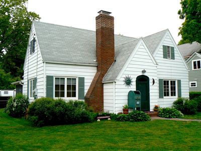 99 W Market St