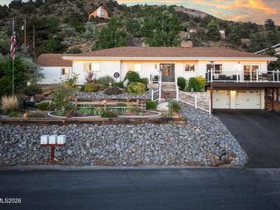 14740 Rim Rock Dr