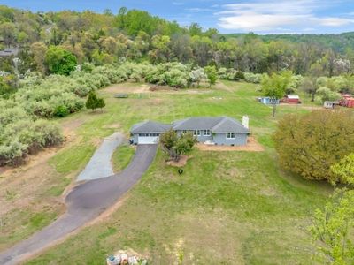 326 Riegelsville Rd