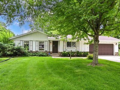 Property at 3319 W Woodward DRIVE, Franklin, WI