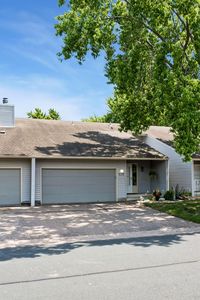 954 Carmel Ct