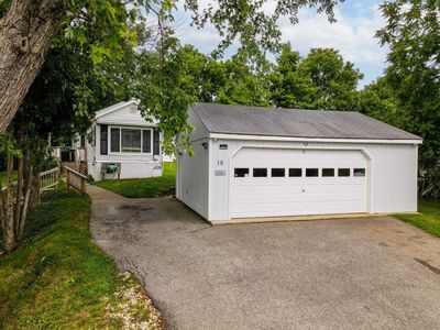 15 Evelyn Avenue