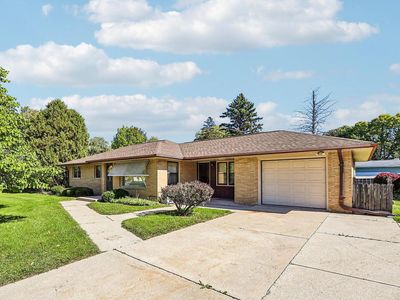 8516 N 54th STREET