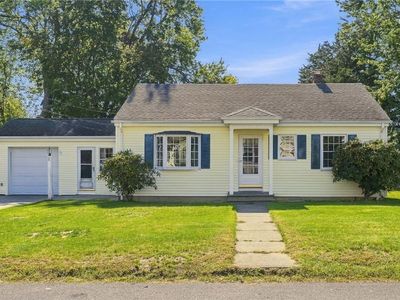 143 Dorr Ave