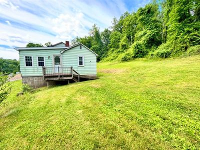 61 McMichael Rd