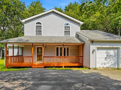 Property at 4116 Low Ridge Rd, Pocono Summit, PA