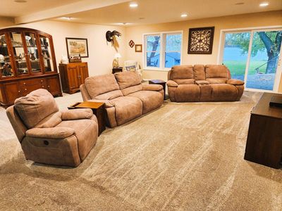 7715 West Wind Lake ROAD