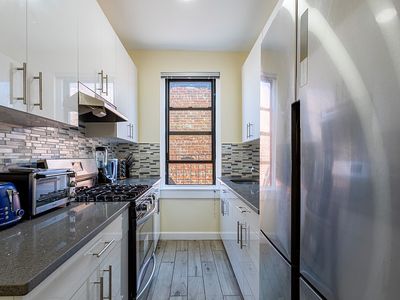 313 Brightwater Ct APT 6F