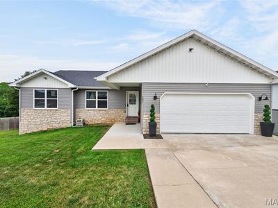 131 Mary Catherine St