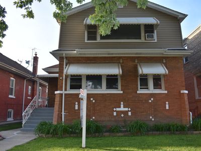 7030 W Wrightwood Ave