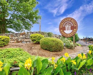 172 Heritage Hills #B