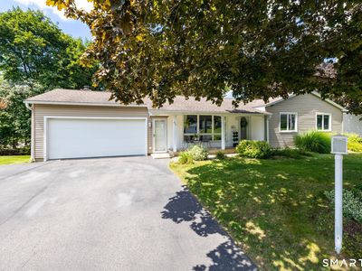 206 Fairlawn Drive