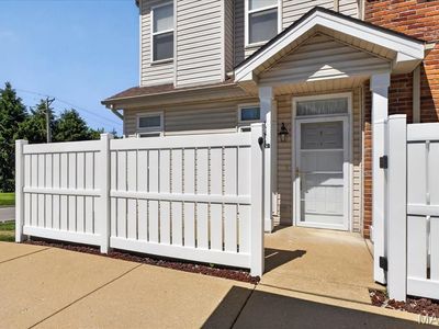 1251 Gardens Circle Dr #2B