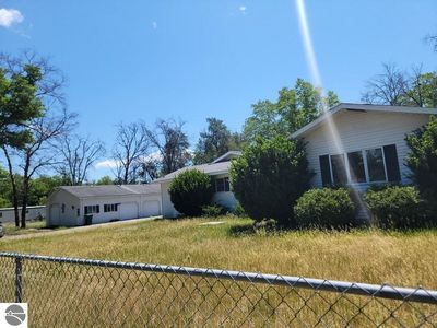 1694 Possum Track Rd