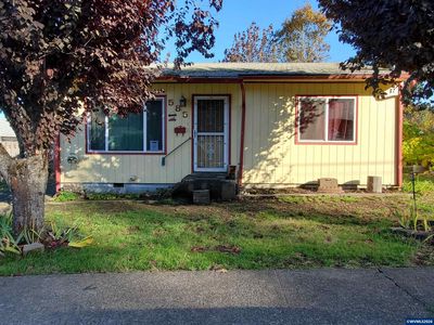 Property at 585 5th Ave, Sweet Home, OR