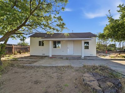 696 Pedersen Rd