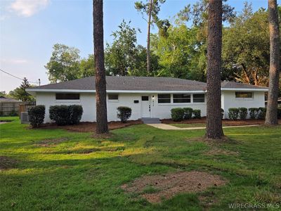 1415 Wedgewood Dr
