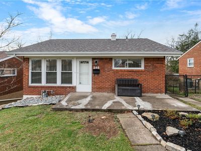 245 Kingston Dr
