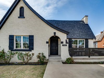 1132 NW 28th St