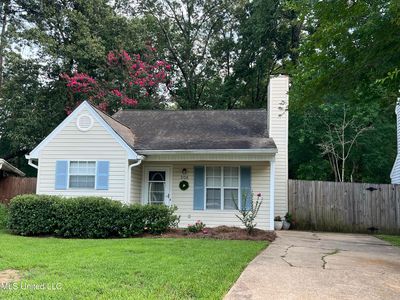 308 N Grove Cir