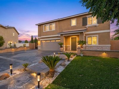 1304 Desert Rose Ct