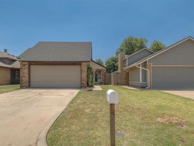 7740 Doris Dr
