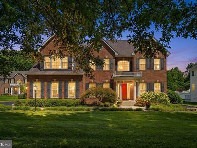 3535 Loyola Ct