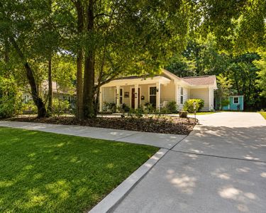 105 S Kaminski St