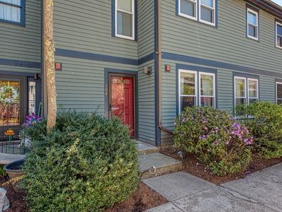 Property at 110 Dean St Unit 104, Taunton, MA