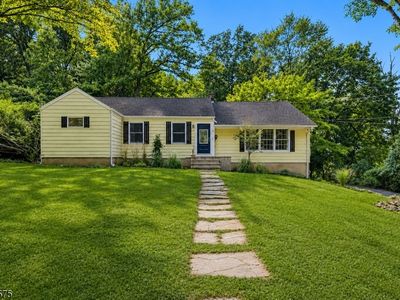 27 Inwood Rd