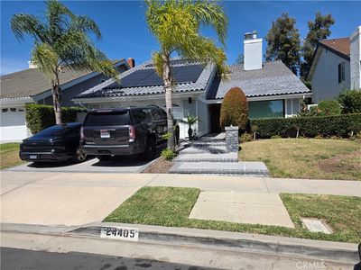 24405 Peacock St