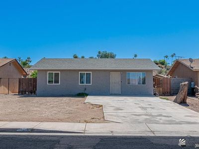 1881 S 17th Ave