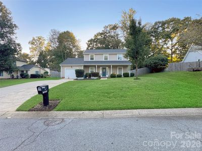 7806 Lobilia Ln