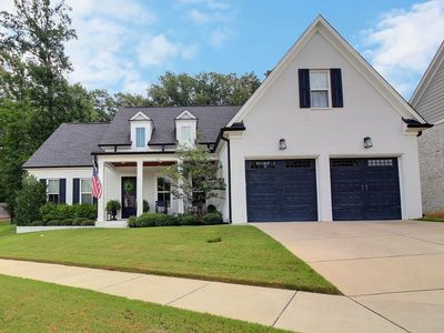 50 Lafayette Station Blvd
