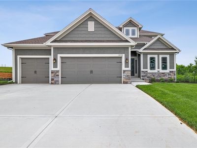 10204 N Winchester Ave