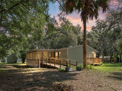 2786 NE 33rd Pl