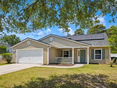 3 Lakeside Dr