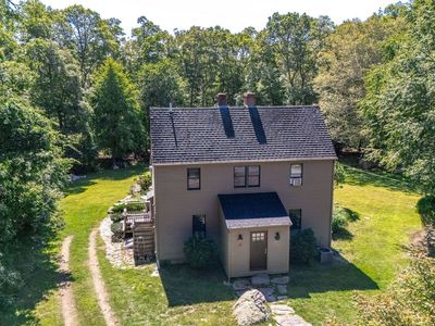 2 Monument Dr
