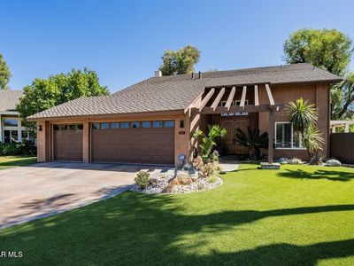 5301 Cedarhaven Dr