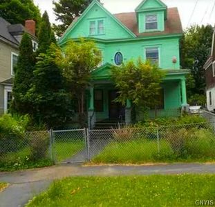 929 W Onondaga St
