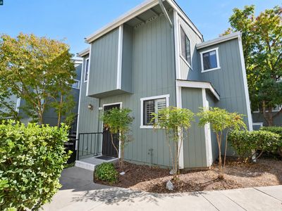1152 Maywood Ln