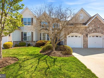 30 McConkey Dr
