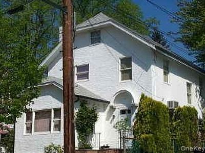 17 Cypress Avenue