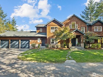 16470 Uplands Way SE