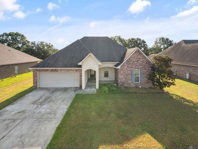 Property at 42499 Wynstone Dr, Prairieville, LA