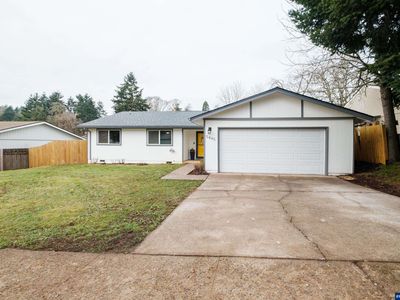 5445 Hickory Hill Dr SE