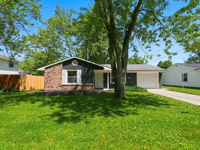5715 Countess Dr
