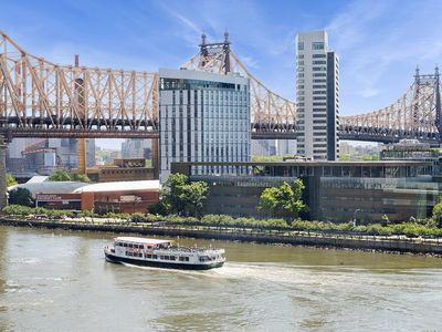 45 Sutton Pl S APT 10F