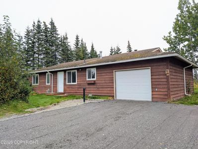 348 N Fireweed St