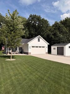 7586 Regency Ln